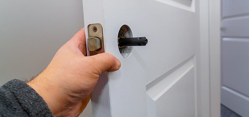 Nighttime Locksmith For Lock Repair in Santa Fe Springs, CA