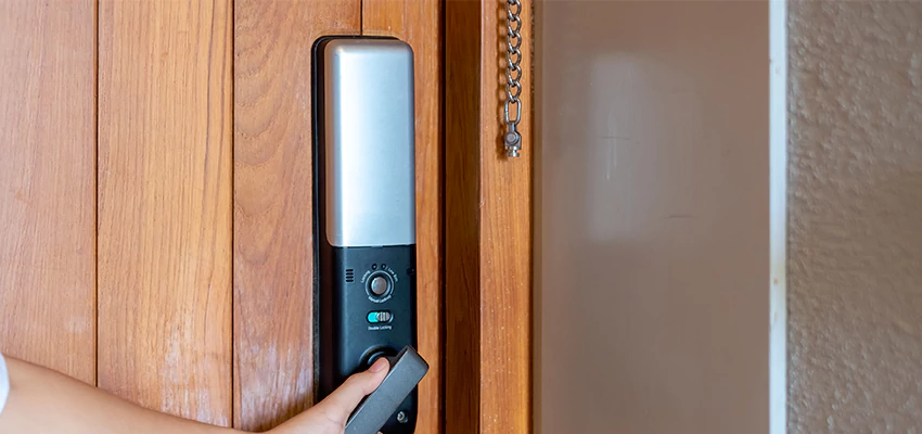 Home Security Electronic Locks Upgrades in Santa Fe Springs, CA